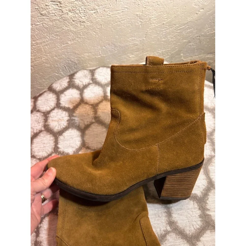 Sam Edelman Suede Ankle Boots in Chestnut